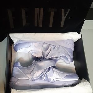 Fenty Sweet Lavendar Bow Pumas Size 10 New w/ box